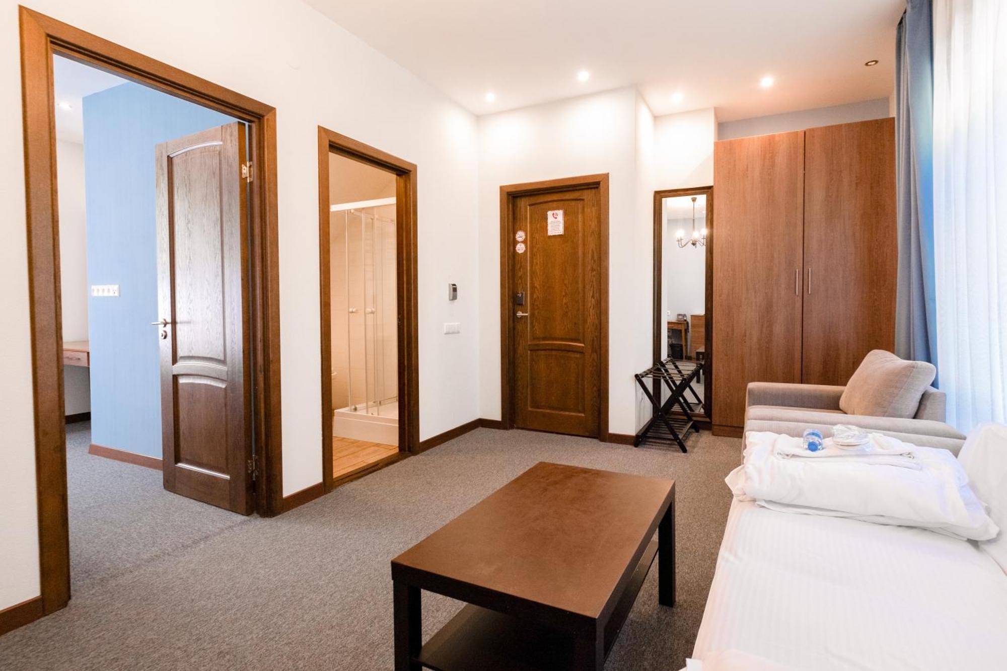 Oi-Qaragai Mountain Resort Besqaynar Exterior foto